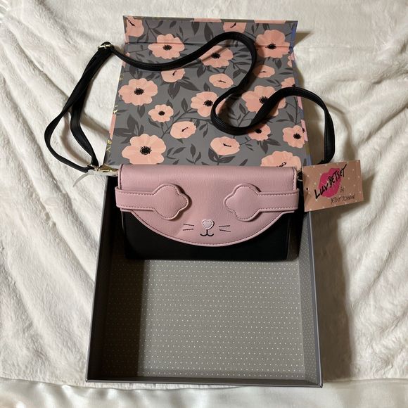 Betsey Johnson Handbags - Betsey Johnson Cat Peek A Boo Crossbody Bag Kitty Cat Black/Pink ..Luv Betsey